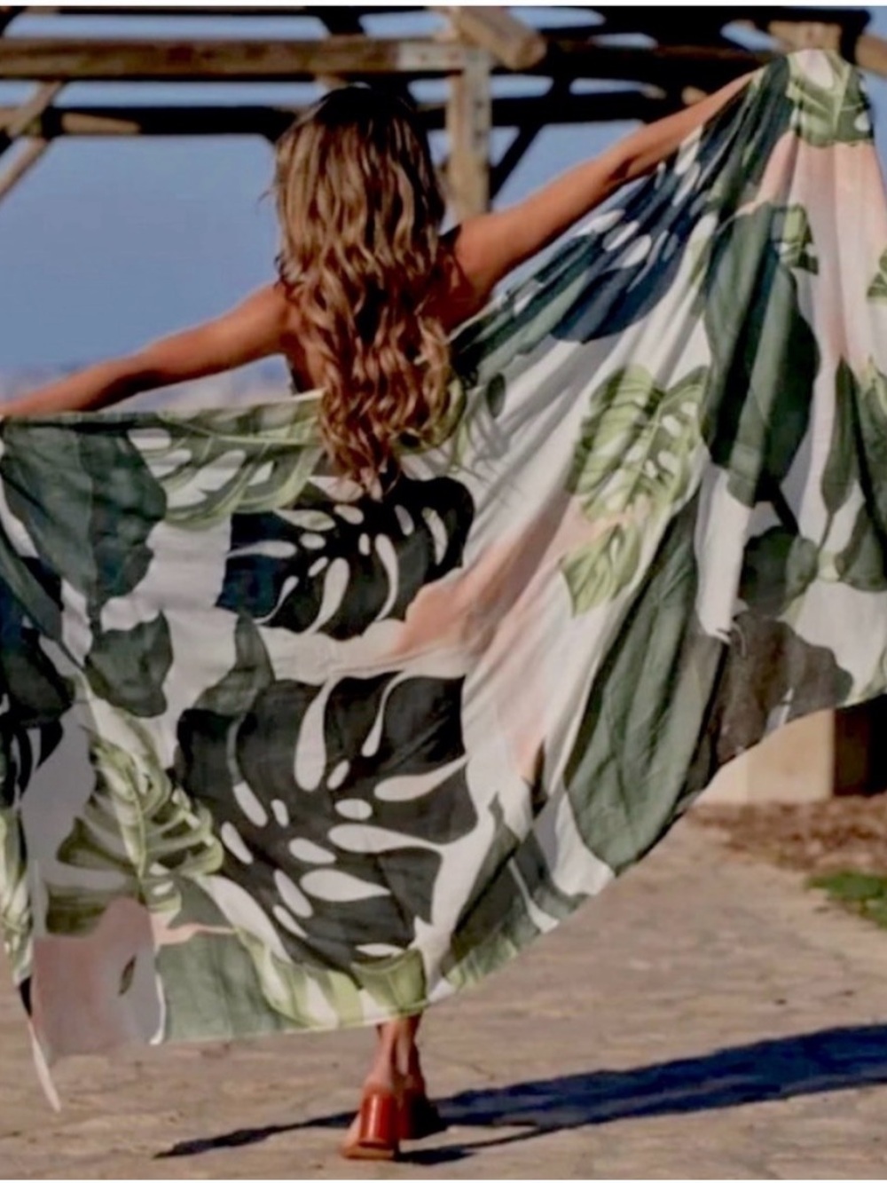 Virginia Wolfe Monstera Tropical Leaf Print Wrap Scarf in Green and Cream
